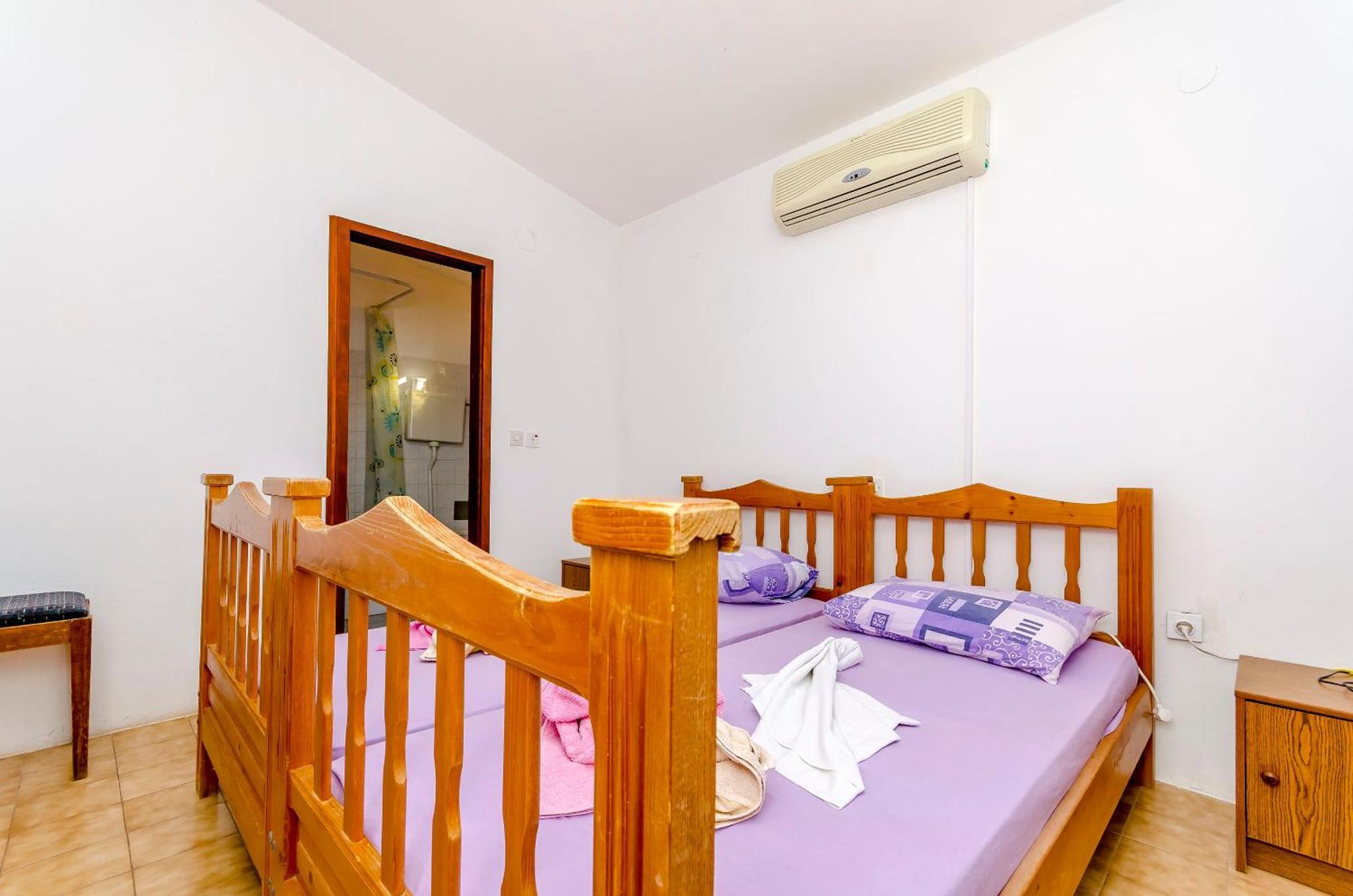 Apartments Lorena Stomorska Room photo